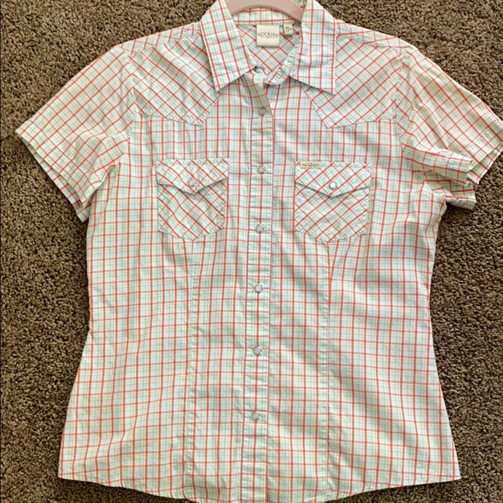 Women’s Western Pearl Snap Short Sleeve Shirt